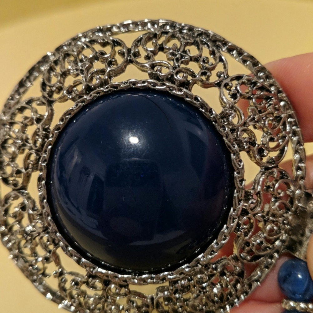 Blue Necklace - Picture 3 of 3
